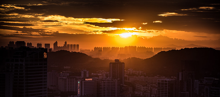 广州.jpg 广州.jpg